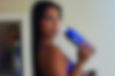 julia bayonetta floutée